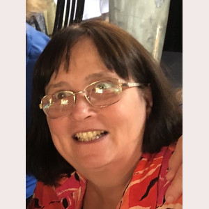 Profil képe: Vadász Dóra